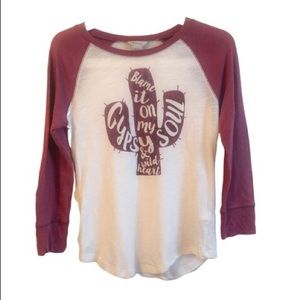 Ariat “Wild Heart Gypsy Soul” Graphic Tee XS